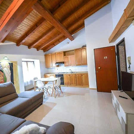 Апартаменты Family Retreat Рива-дель-Гарда Экстерьер фото